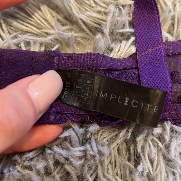 Implicite Bra - Picture 11 of 11